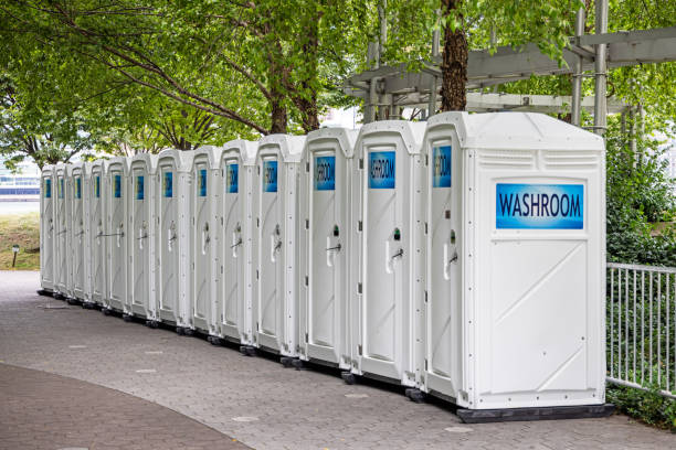 Best Portable restroom trailer rental  in East Cleveland, TN